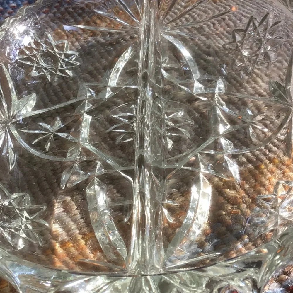 Vintage Star Pattern Heavy Divided Dish w/ Handles